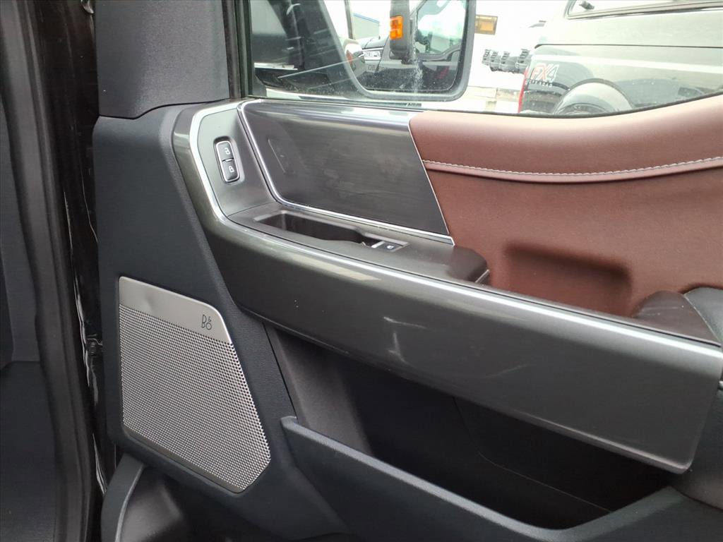 Certified 2022 Ford F150 Lariat w/ Equipment Group 502A High image 17