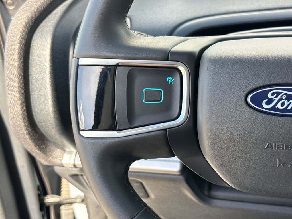 Certified 2025 Ford Expedition Active image 15