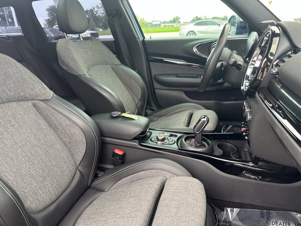 Used 2021 MINI Cooper Clubman S w/ Driver Assistance Package AWD/4WD image 38
