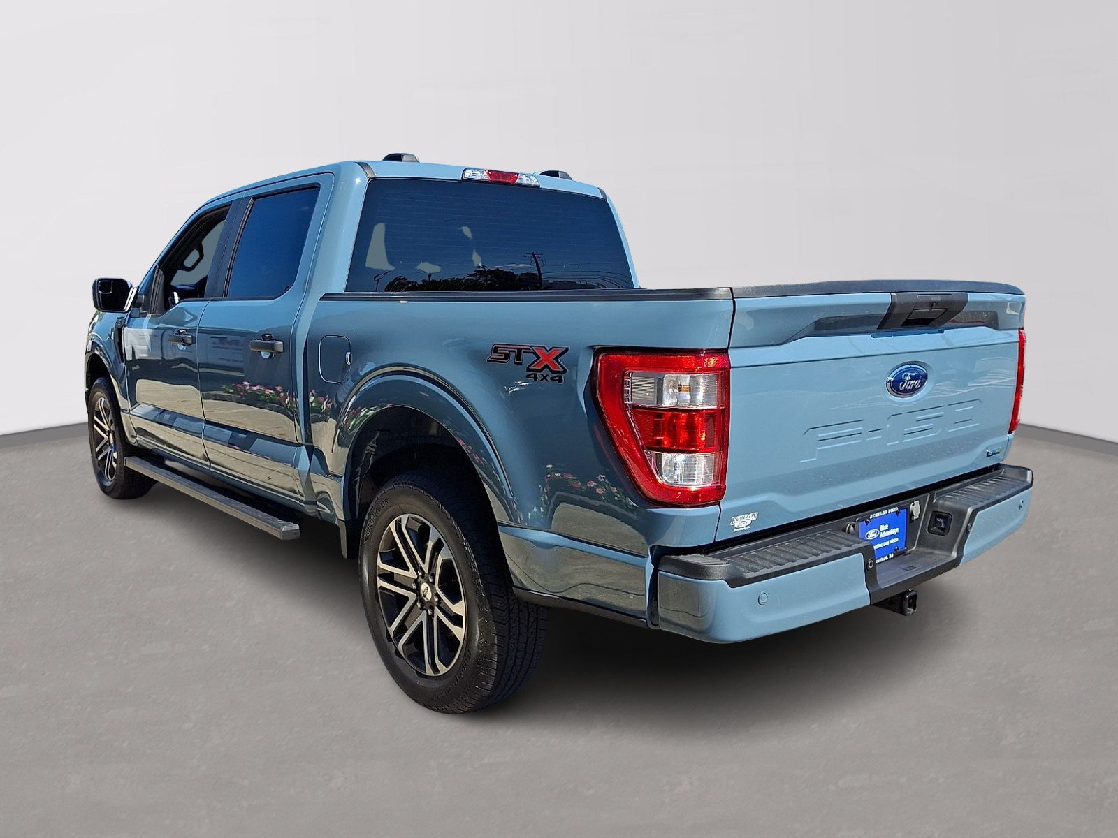 Certified 2023 Ford F150 XL w/ STX Appearance Package AWD/4WD image 4