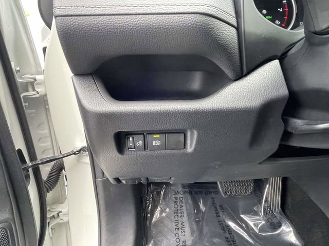 Used 2021 Toyota RAV4 XLE FWD image 13