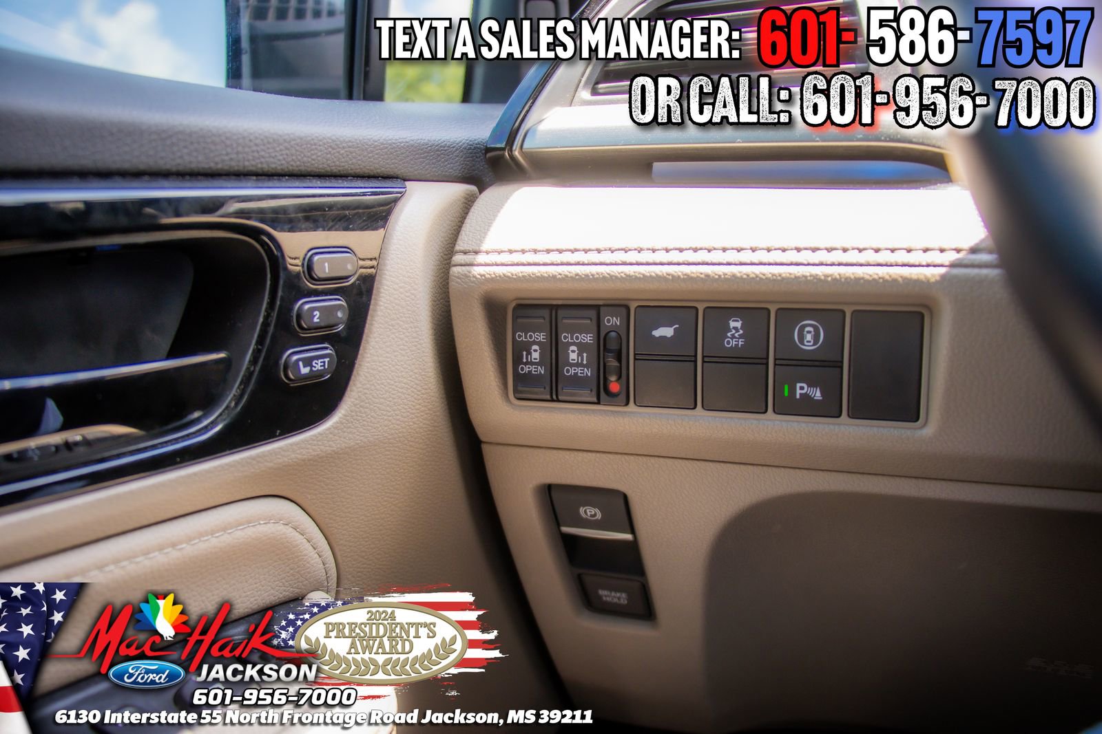 Used 2023 Honda Odyssey Touring image 18