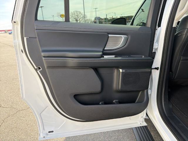 Certified 2025 Ford Expedition Max Platinum AWD/4WD image 15