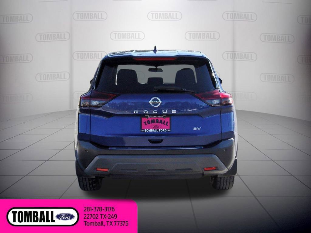 Used 2021 Nissan Rogue SV image 4