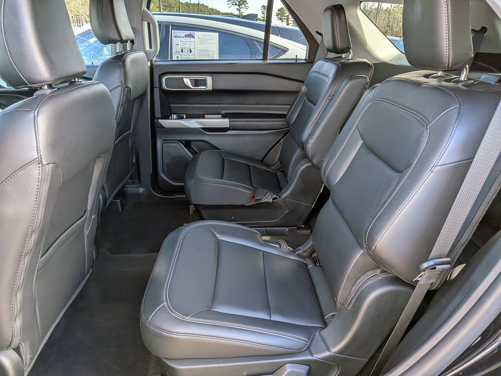 Certified 2023 Ford Explorer XLT w/ Equipment Group 202A image 17