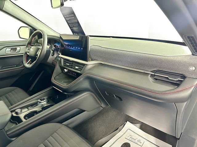 Certified 2025 Ford Explorer ST-Line w/ Premium Package AWD/4WD image 37