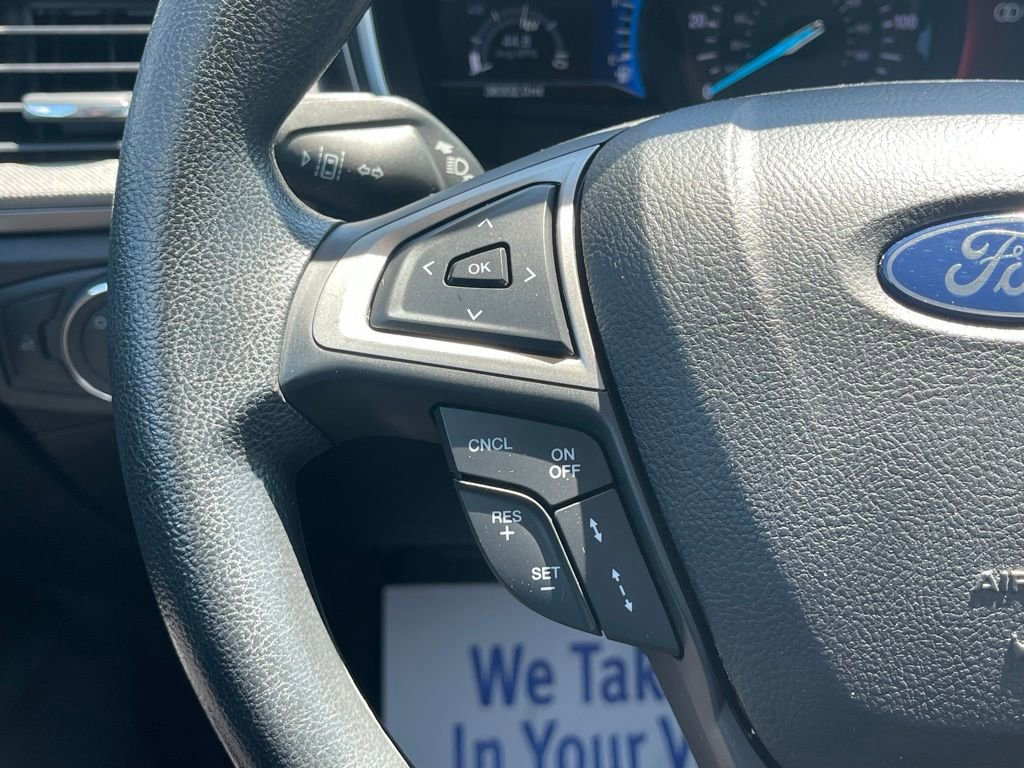 Certified 2020 Ford Fusion SE FWD image 30