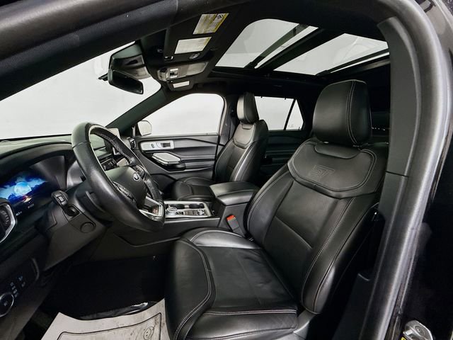 Certified 2022 Ford Explorer ST w/ Equipment Group 401A image 23
