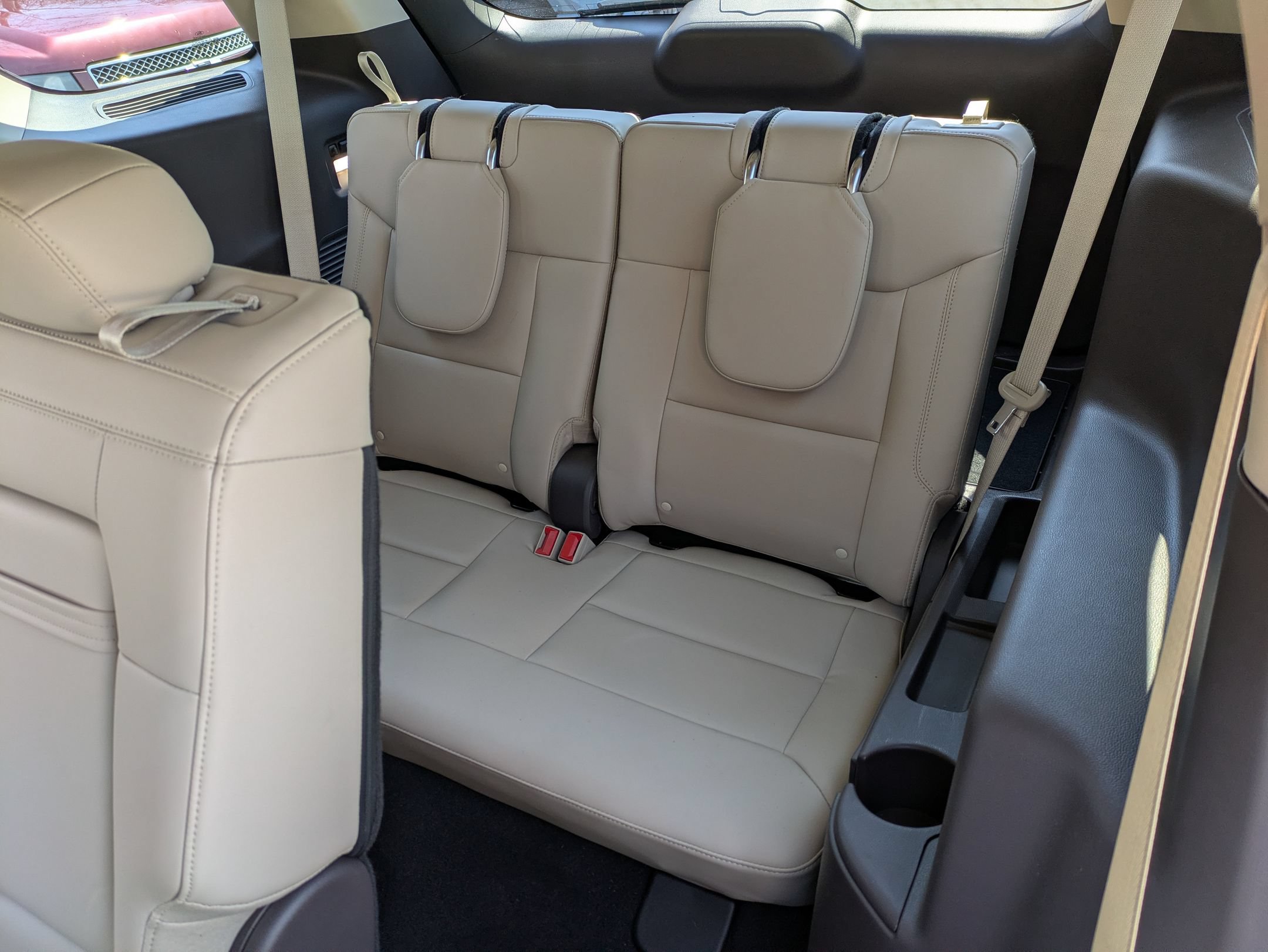 Certified 2020 Ford Explorer Platinum w/ Premium Technology Package AWD/4WD image 19