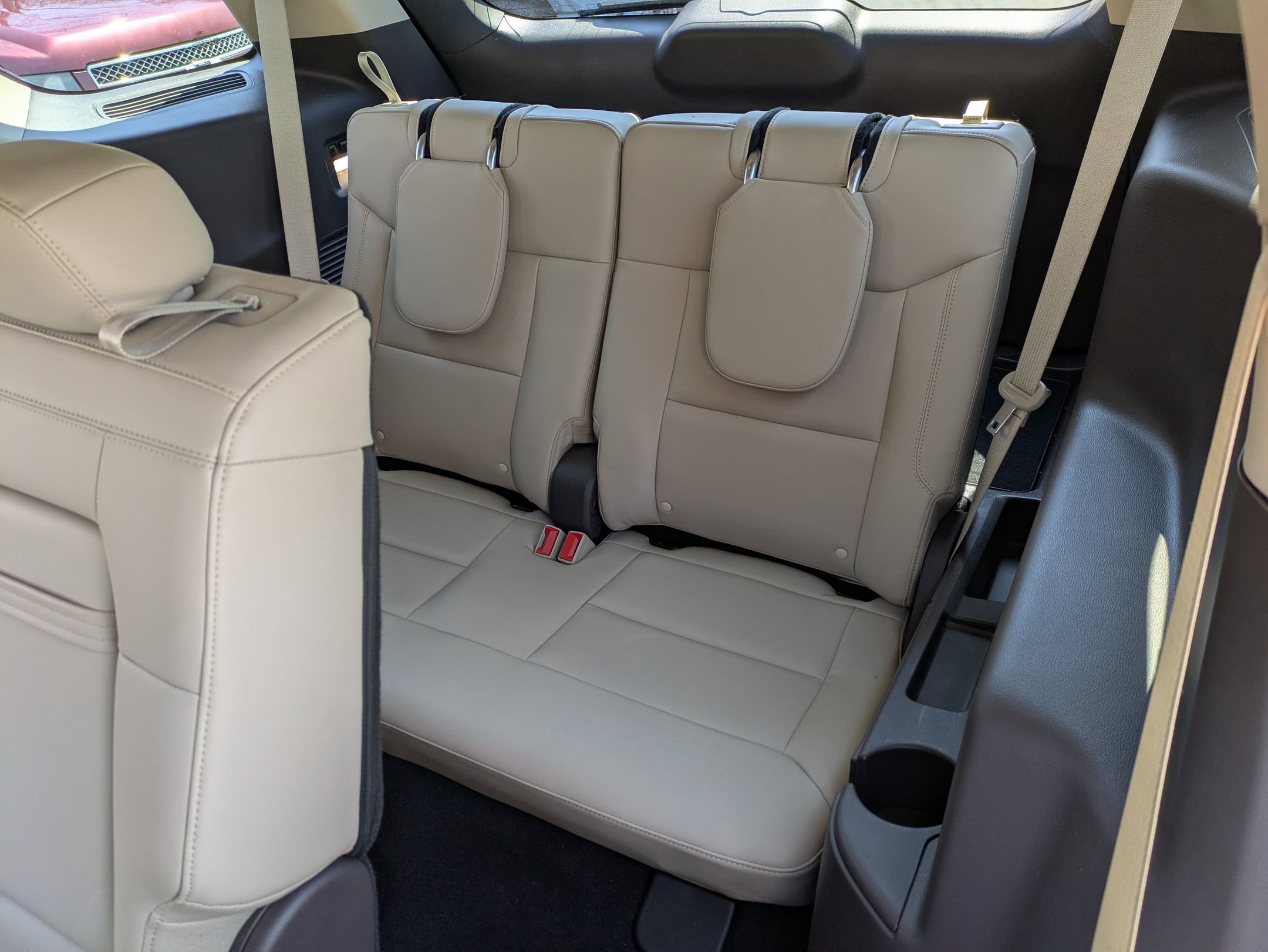 Certified 2020 Ford Explorer Platinum w/ Premium Technology Package AWD/4WD image 19