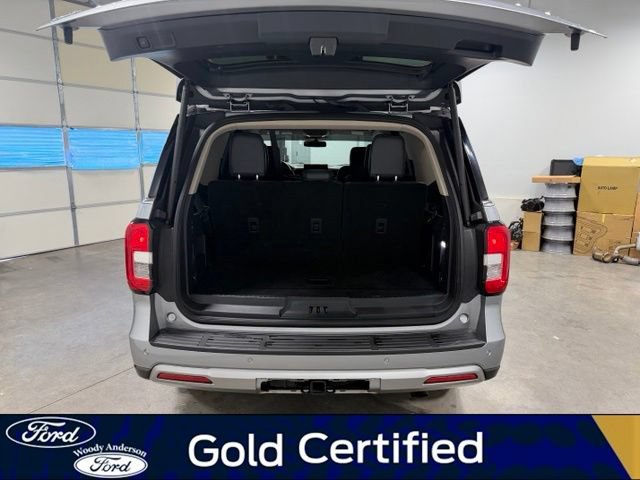 Certified 2024 Ford Expedition XLT RWD image 7
