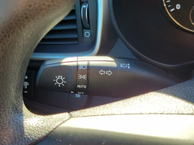 Used 2017 Kia Sorento AWD image 16