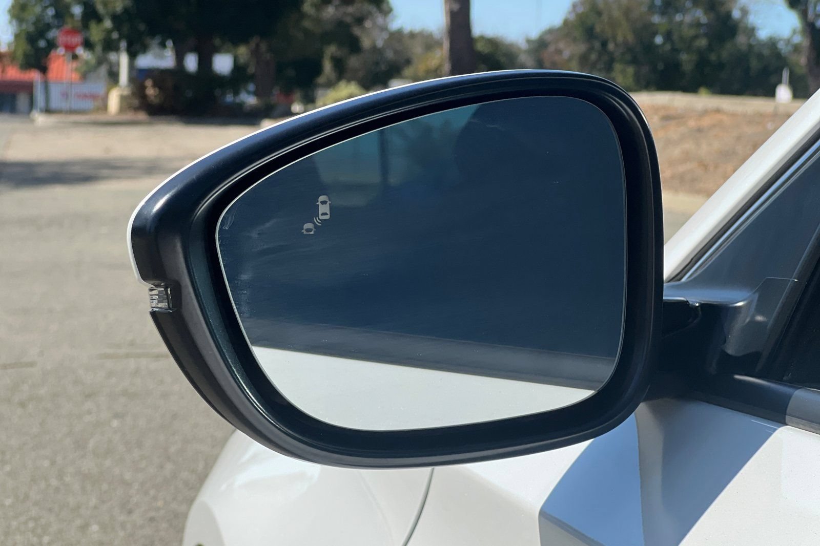 Used 2022 Honda Accord EX-L image 48