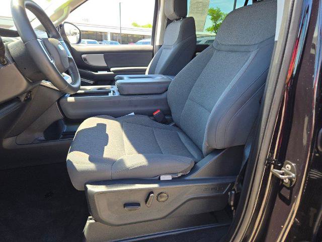 Certified 2025 Ford Expedition Active AWD/4WD image 22