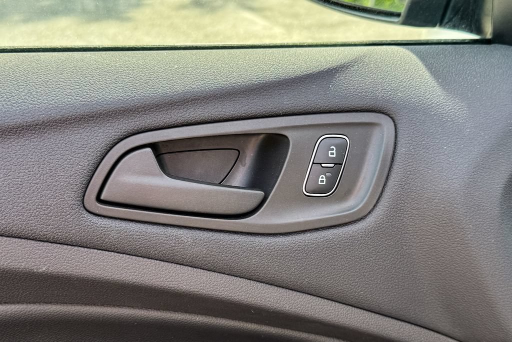 Certified 2018 Ford Escape S FWD image 22