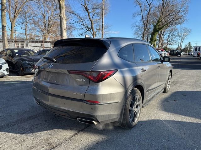 Used 2023 Acura MDX A-Spec image 8