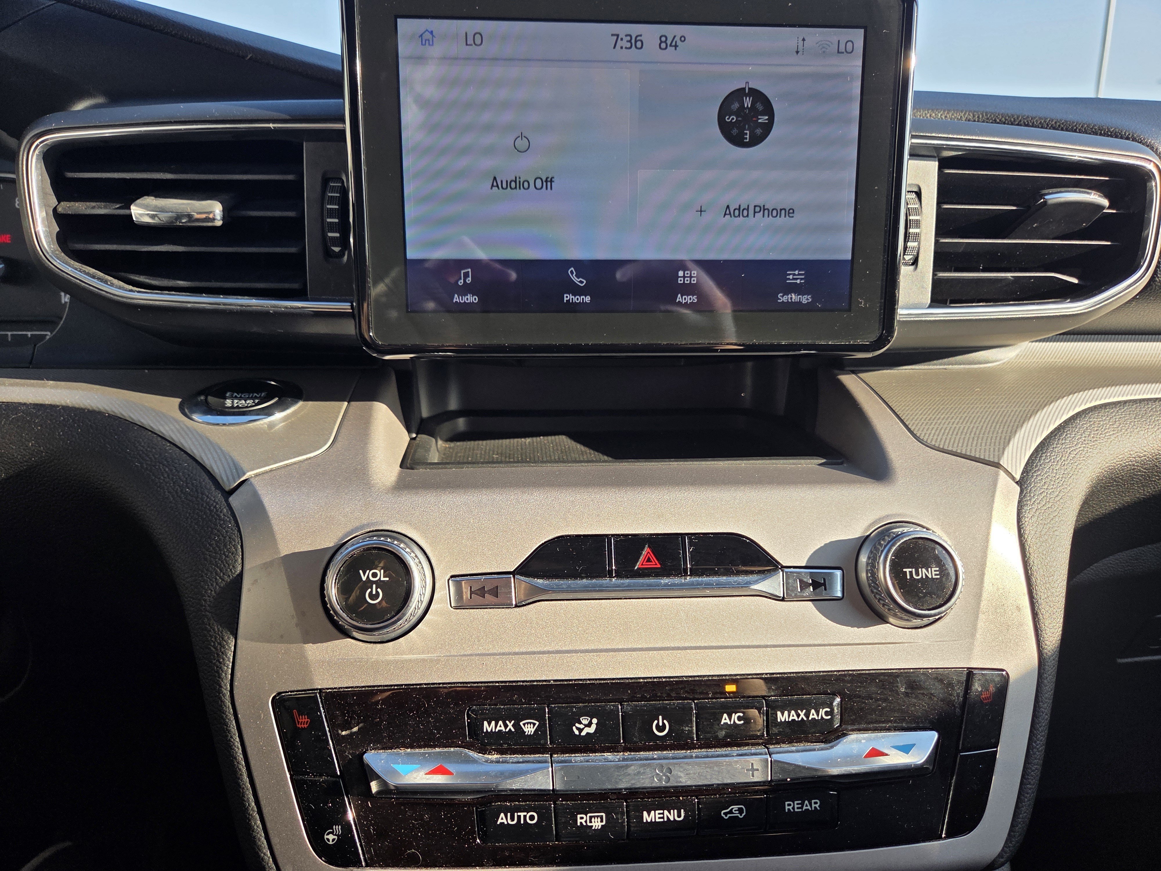Certified 2023 Ford Explorer XLT w/ Equipment Group 202A AWD/4WD image 18