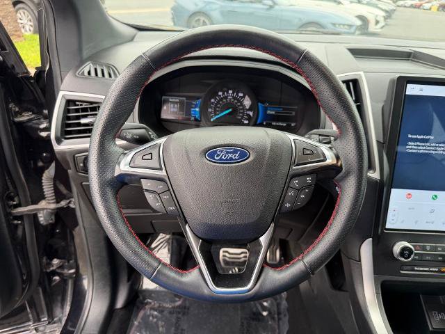 Certified 2024 Ford Edge ST-Line AWD/4WD image 13