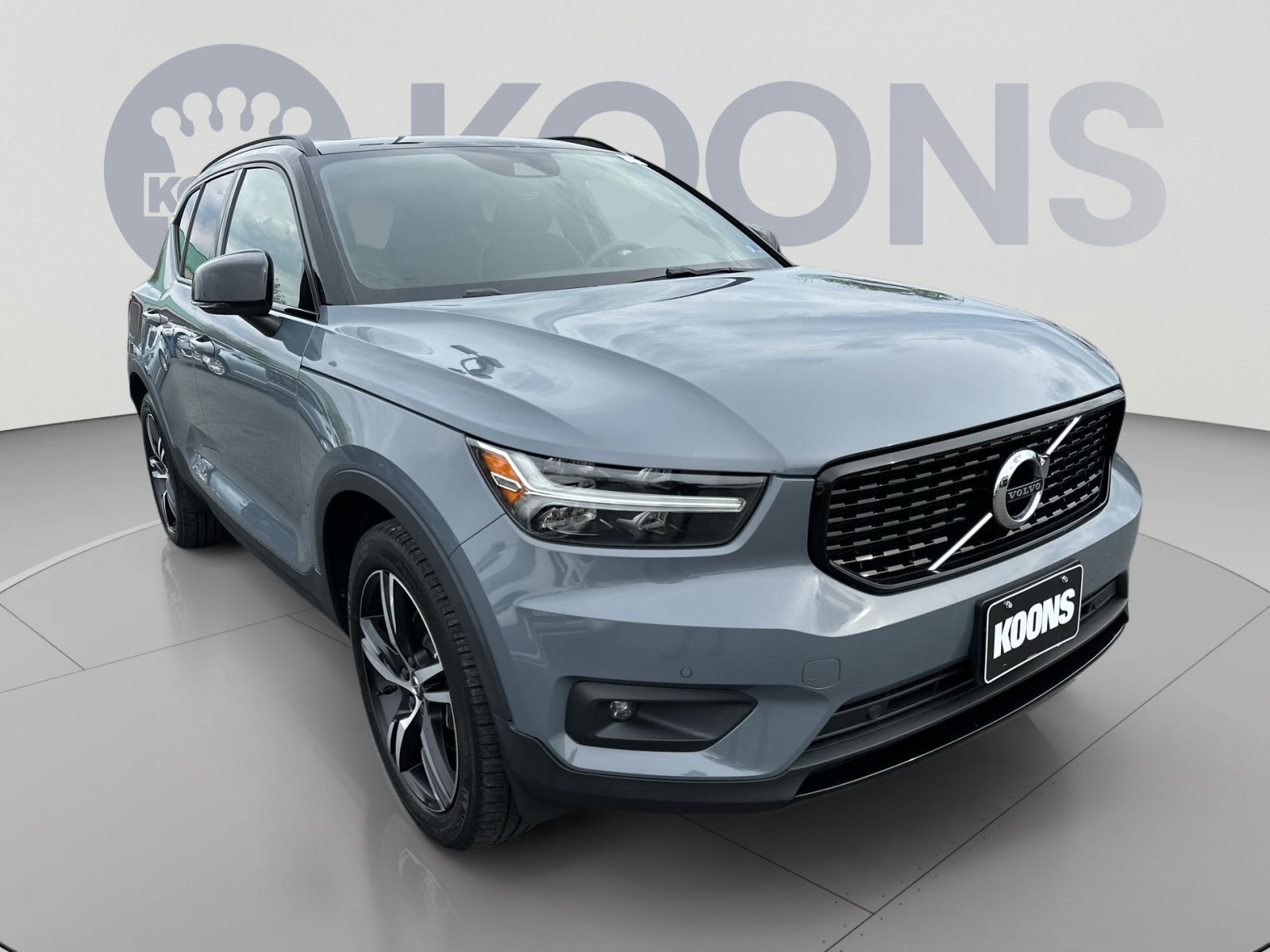 Used 2021 Volvo XC40 T5 R-Design AWD/4WD image 4
