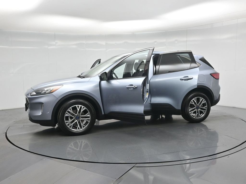 Certified 2022 Ford Escape SEL w/ Class II Trailer Tow Package image 37