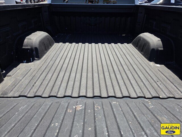 Used 2023 Chevrolet Silverado 1500 LT w/ Protection Package RWD image 14