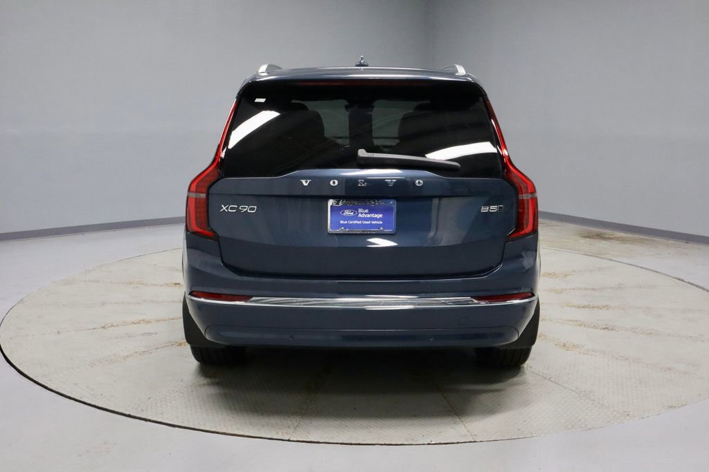 Used 2025 Volvo XC90 B5 Plus w/ Protection Package AWD/4WD image 10