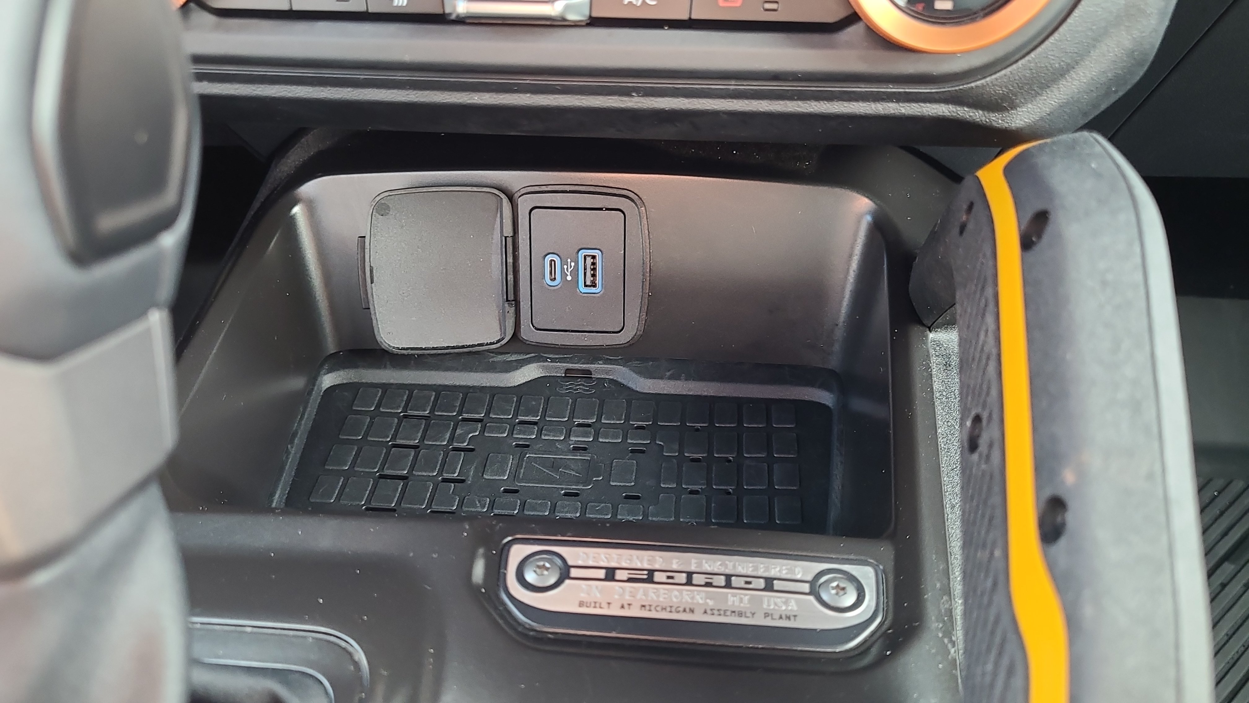 Certified 2024 Ford Bronco Badlands AWD/4WD image 26