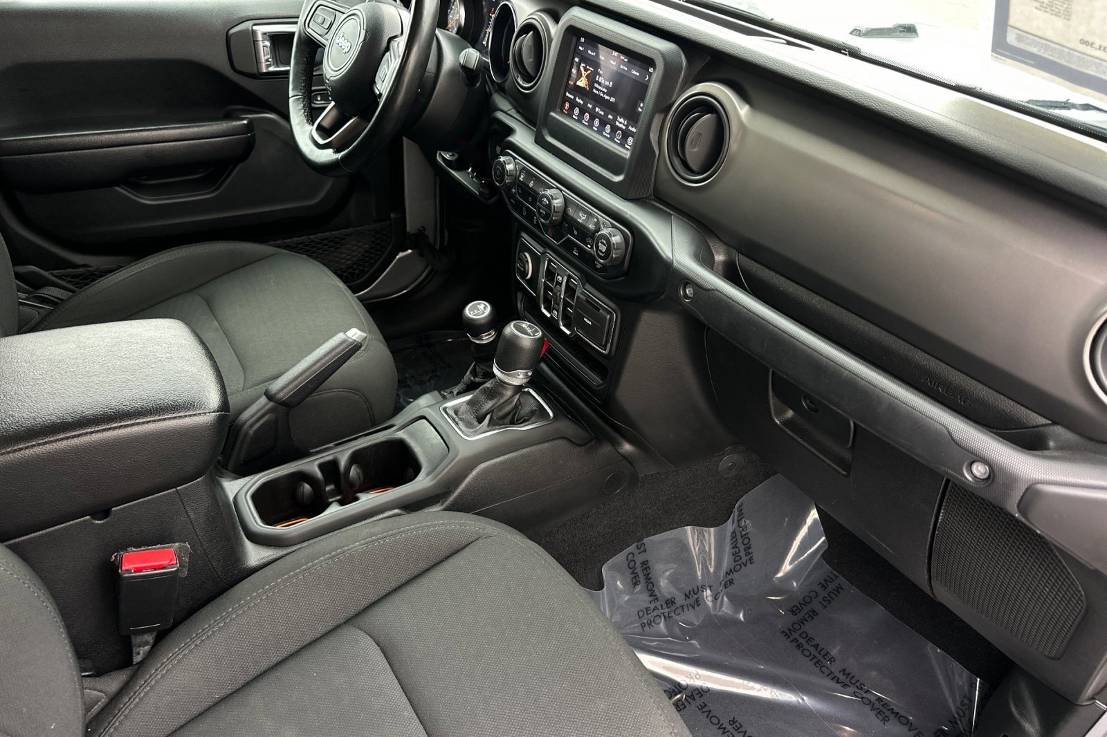 Used 2021 Jeep Gladiator Willys image 14