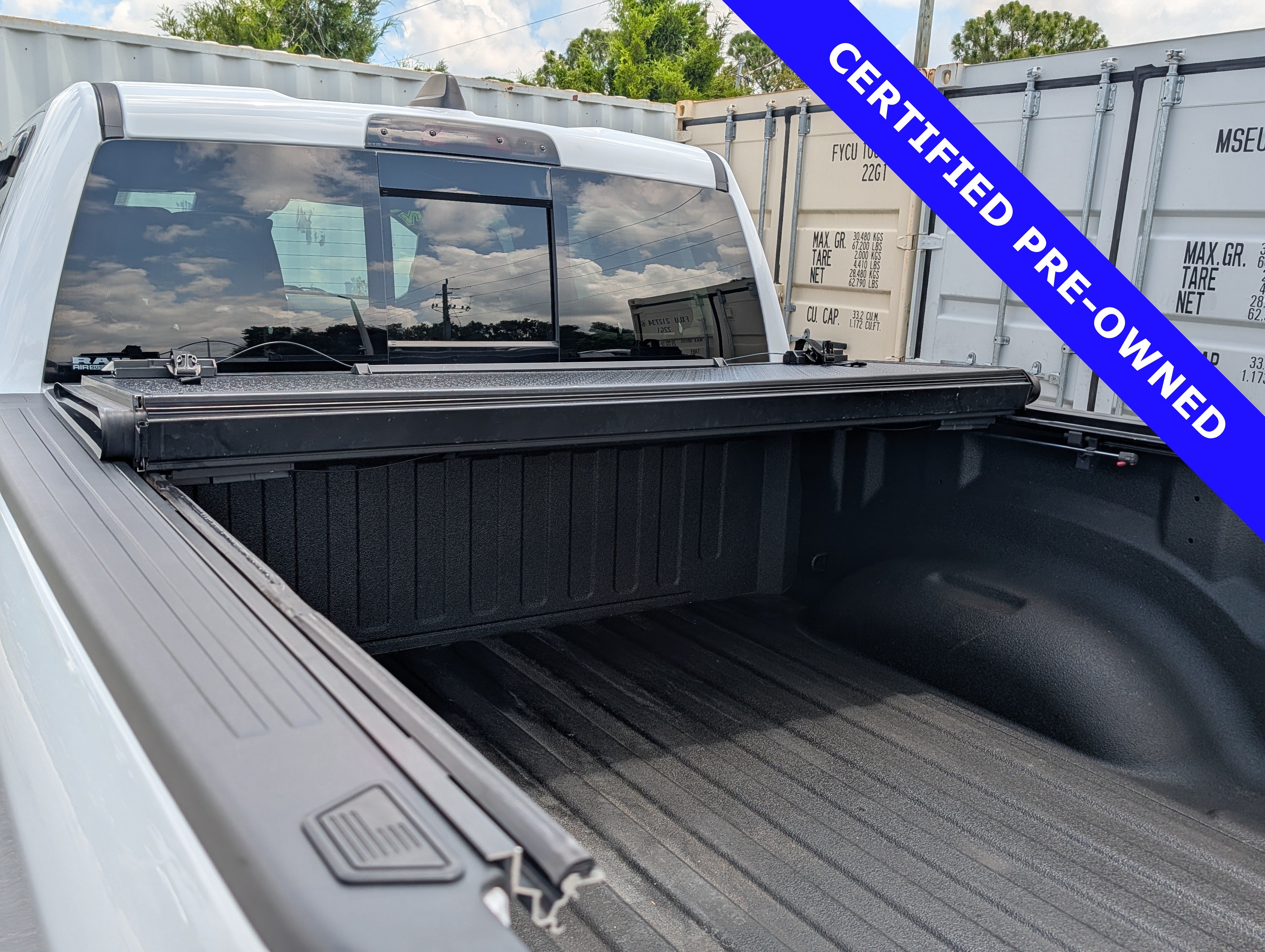 Used 2021 RAM 1500 Laramie RWD image 16