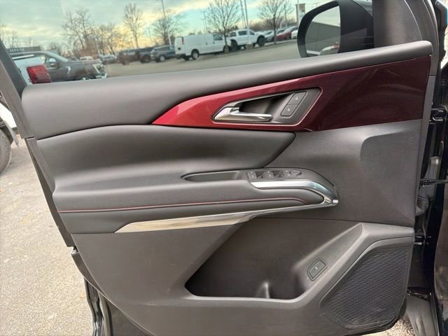 Used 2024 Chevrolet Traverse Z71 w/ LPO, Floor Liner Package image 22