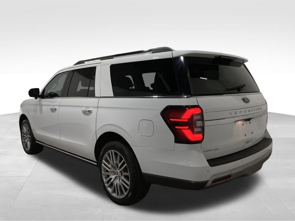 Certified 2022 Ford Expedition Max Limited image 3