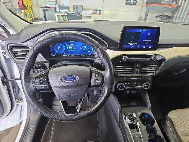 Certified 2021 Ford Escape Titanium w/ Titanium Elite Package FWD image 16