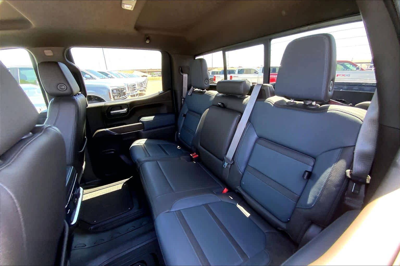 Used 2021 GMC Sierra 1500 Denali AWD/4WD image 21
