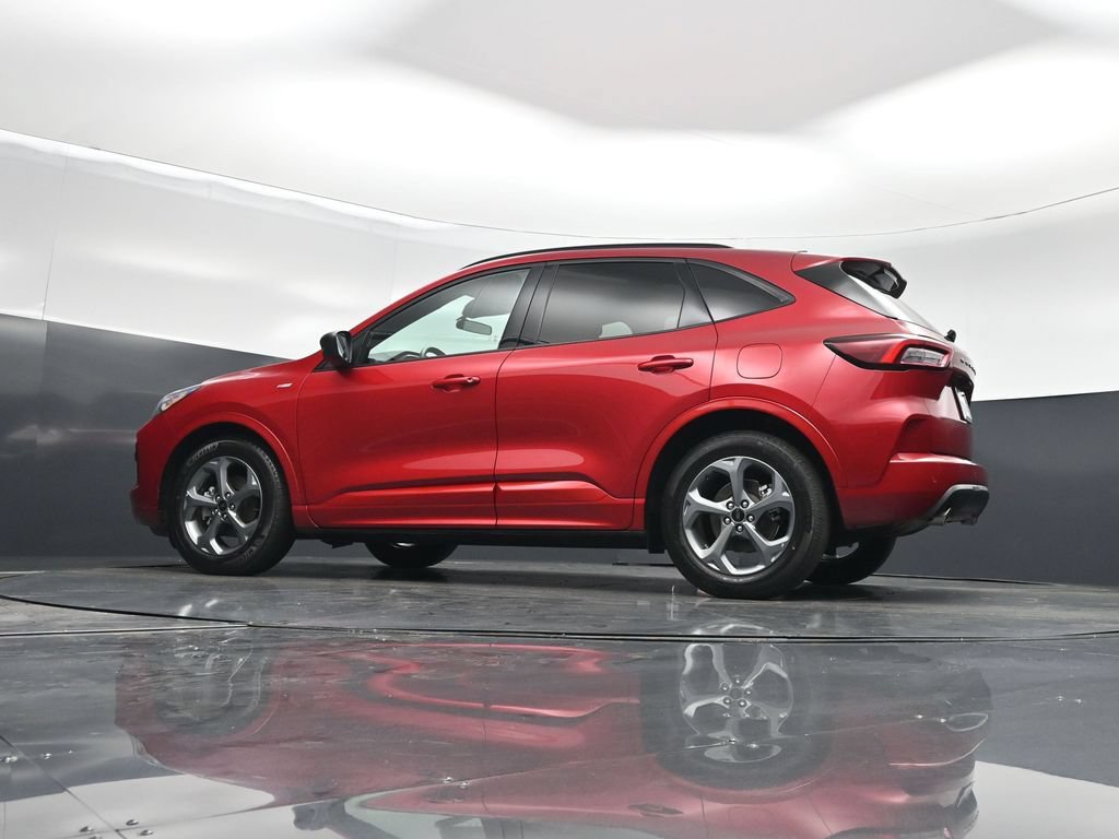 Certified 2023 Ford Escape ST-Line w/ Tech Pack #1 FWD image 50