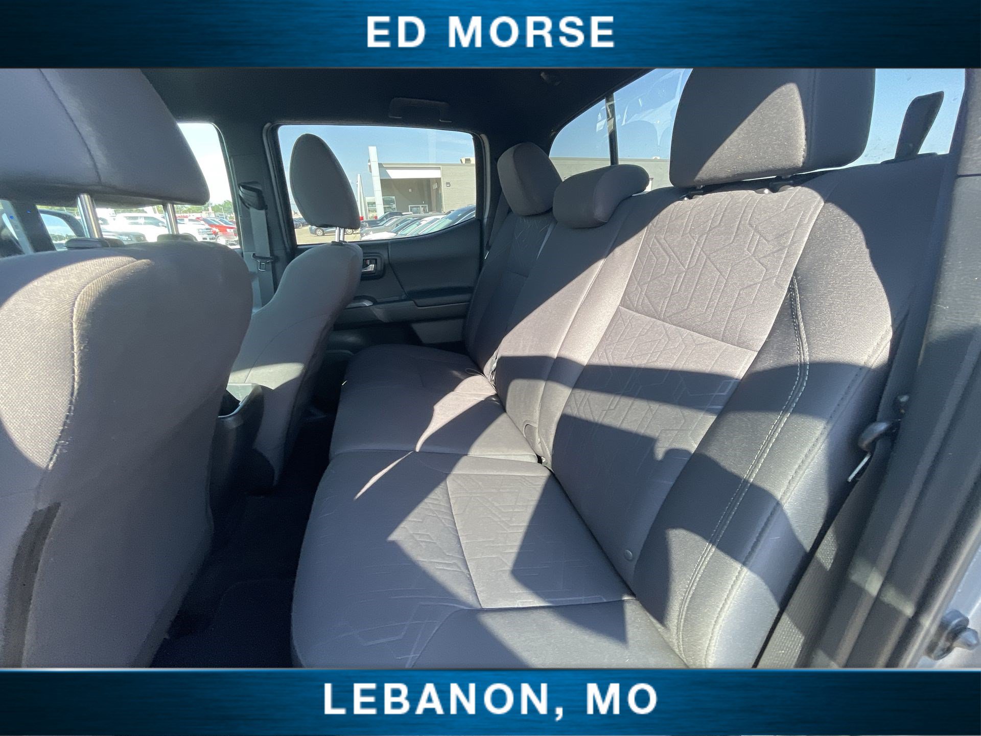 Used 2017 Toyota Tacoma TRD Sport w/ Tow Package (A/T) AWD/4WD image 22