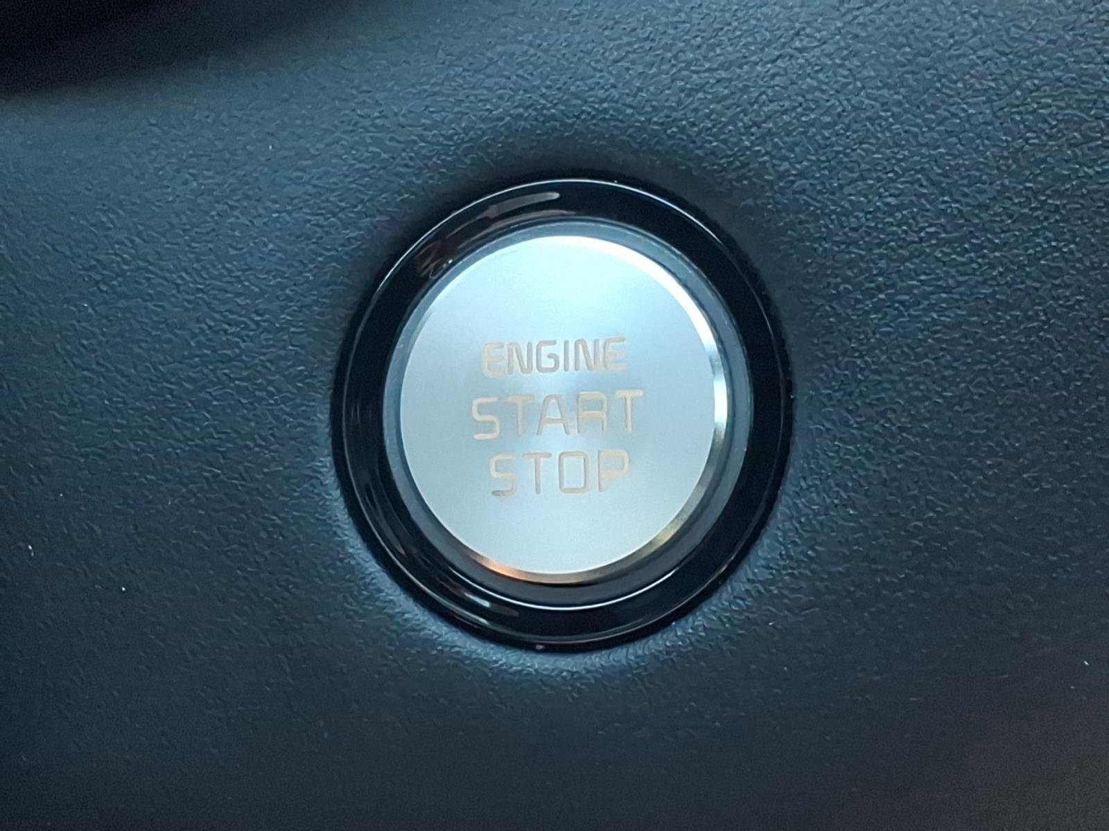 Used 2022 Kia Stinger GT2 image 28