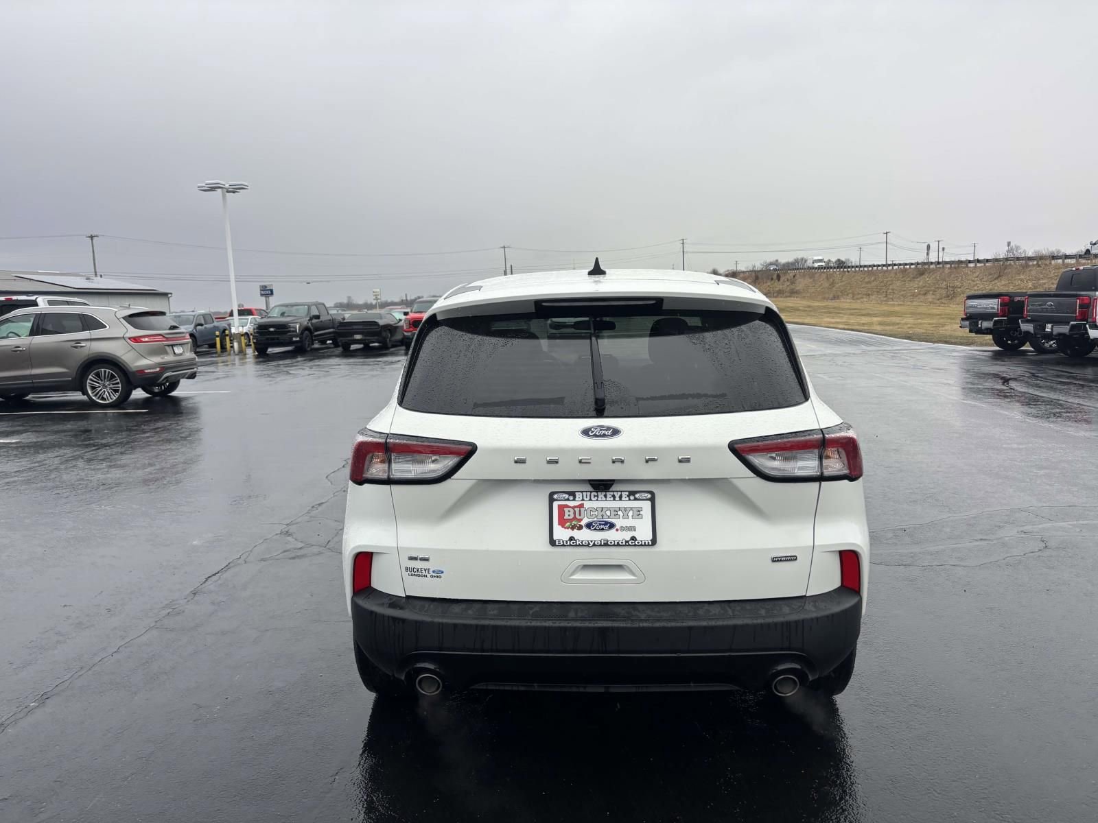 Certified 2021 Ford Escape SE w/ SE Sport Appearance Package image 8