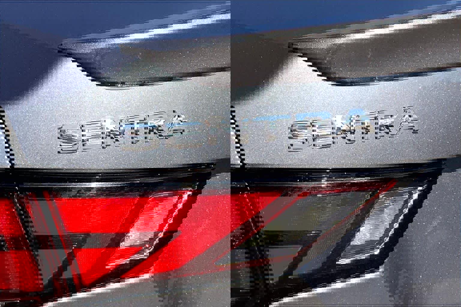 Used 2025 Nissan Sentra SR image 31