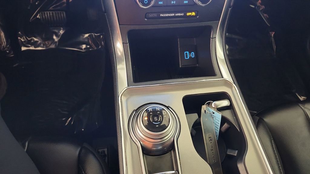 Certified 2024 Ford Edge Titanium image 26