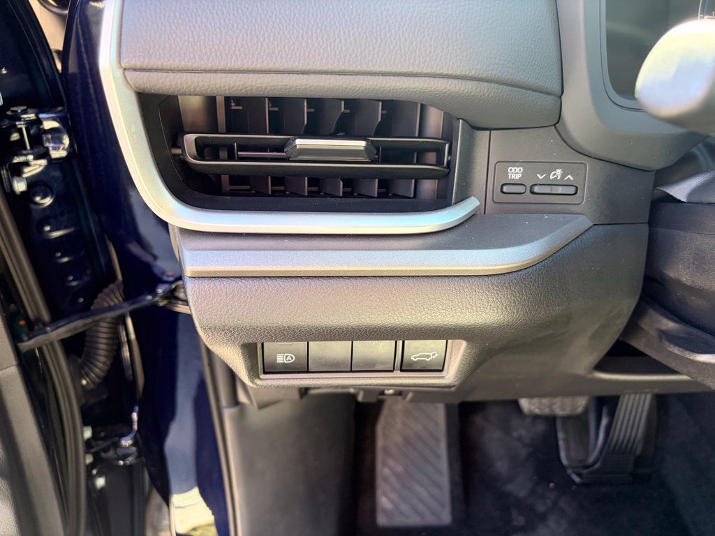 Used 2026 Toyota Grand Highlander FWD image 20