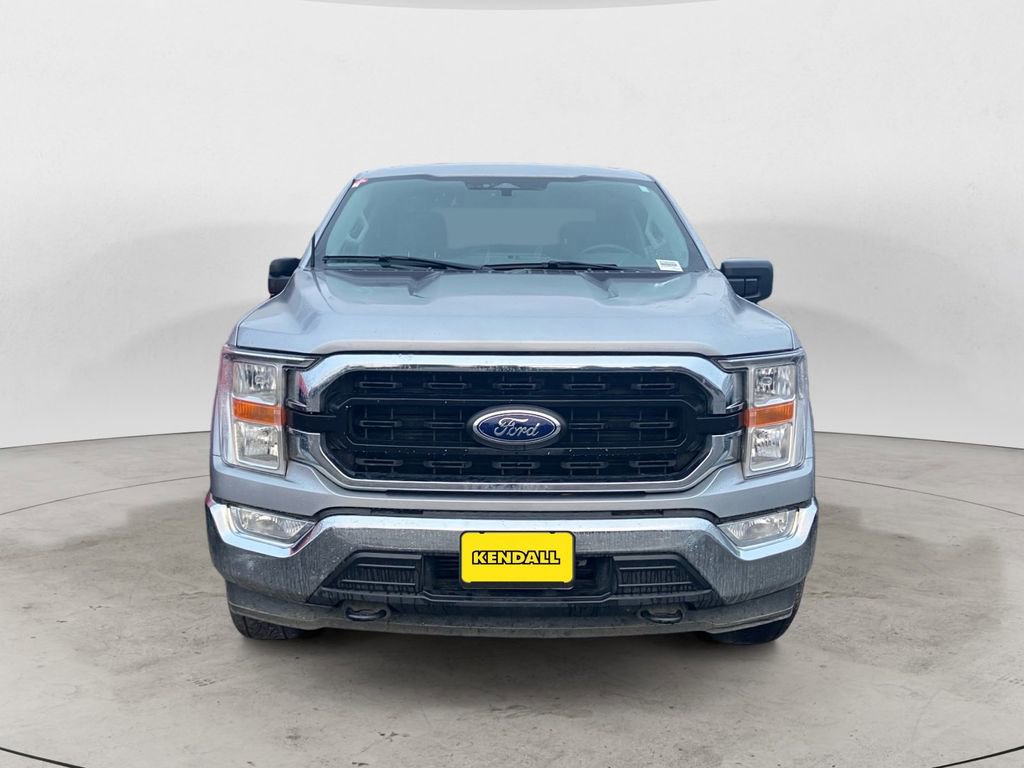 Certified 2022 Ford F150 XLT image 3