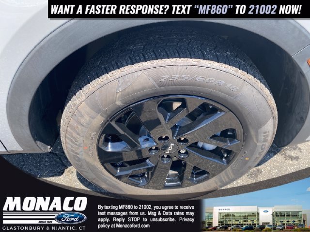 Used 2023 Kia Sorento S w/ Panoramic Sunroof Package AWD/4WD image 10