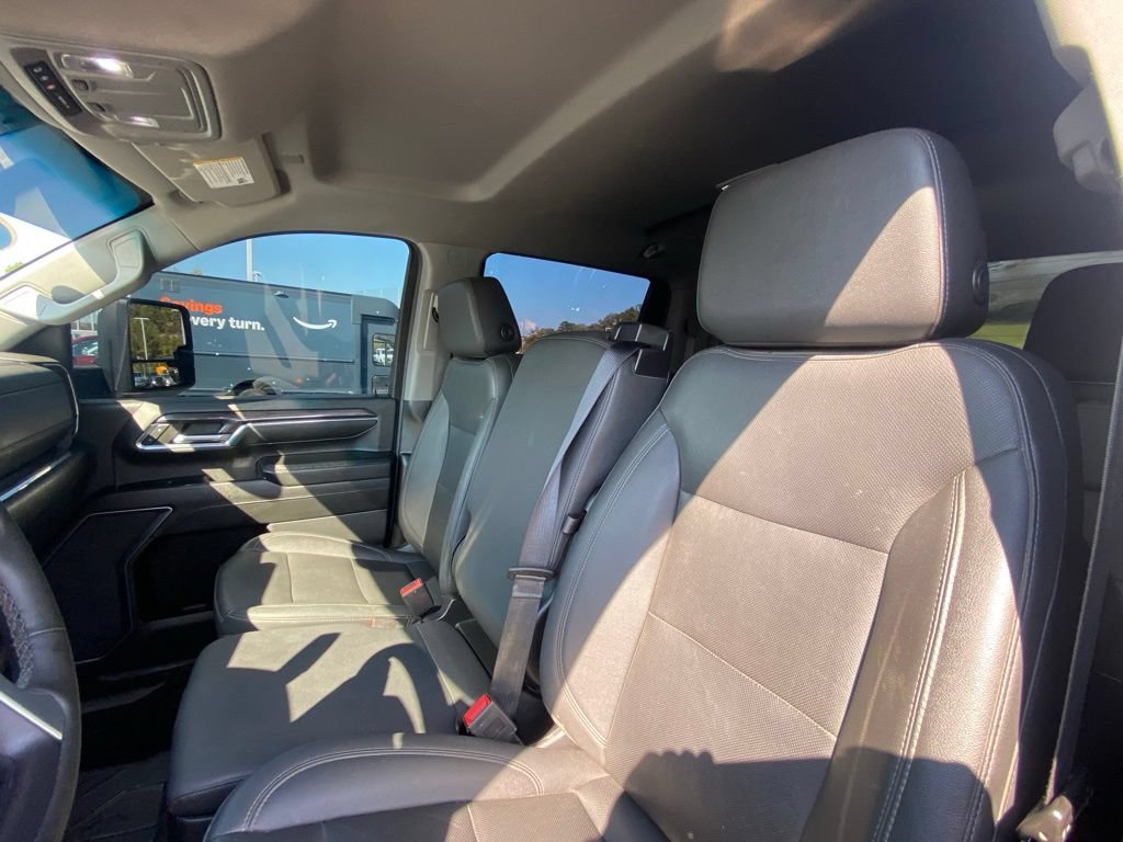 Used 2024 Chevrolet Silverado 2500 LTZ AWD/4WD image 19