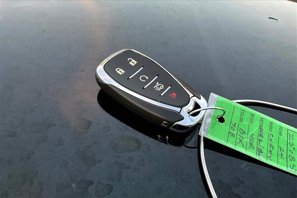 Used 2024 Chevrolet Malibu LT image 12