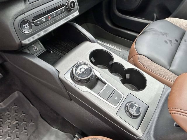 Certified 2025 Ford Bronco Sport Outer Banks w/ Outer Banks Tech Package+ AWD/4WD image 19