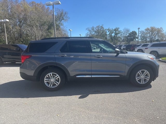 Certified 2022 Ford Explorer XLT w/ Equipment Group 202A image 6