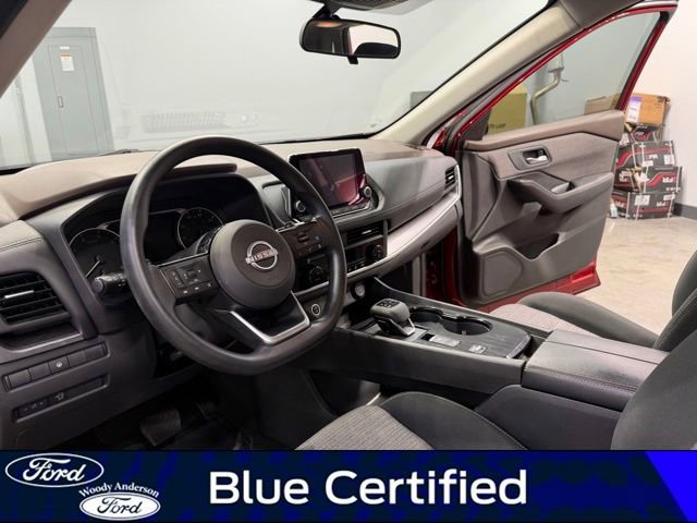 Used 2023 Nissan Rogue SV FWD image 9