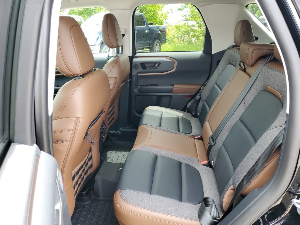Certified 2023 Ford Bronco Sport Outer Banks w/ Tech Package AWD/4WD image 14