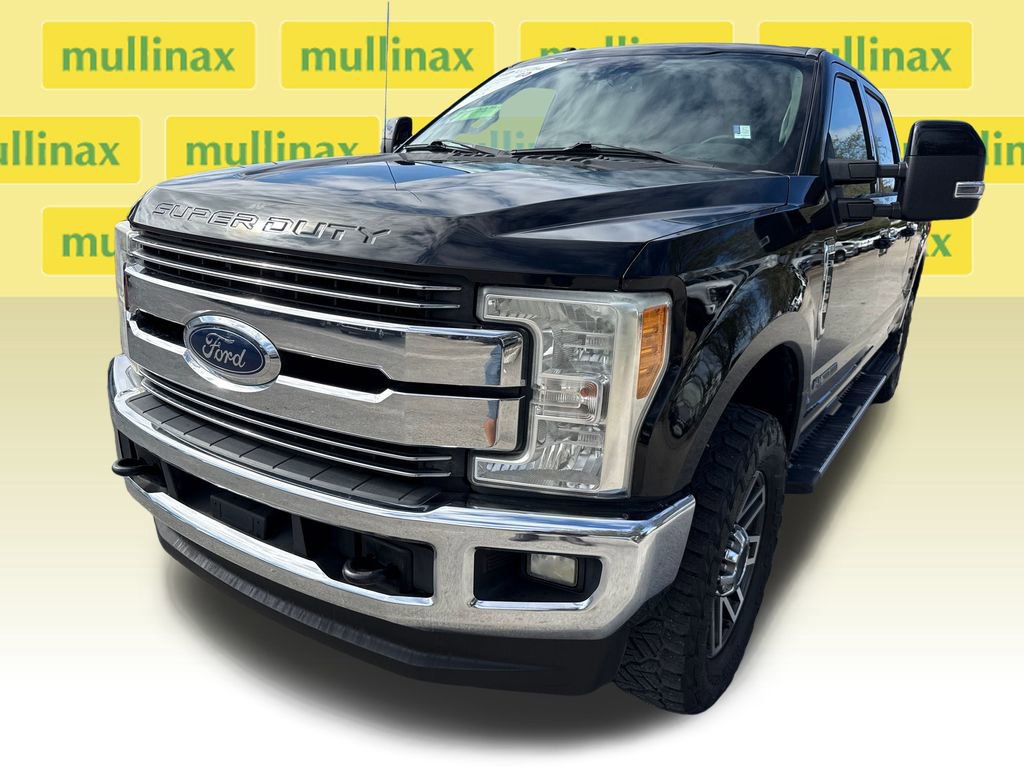 Certified 2017 Ford F250 Lariat w/ Lariat Value Package image 5