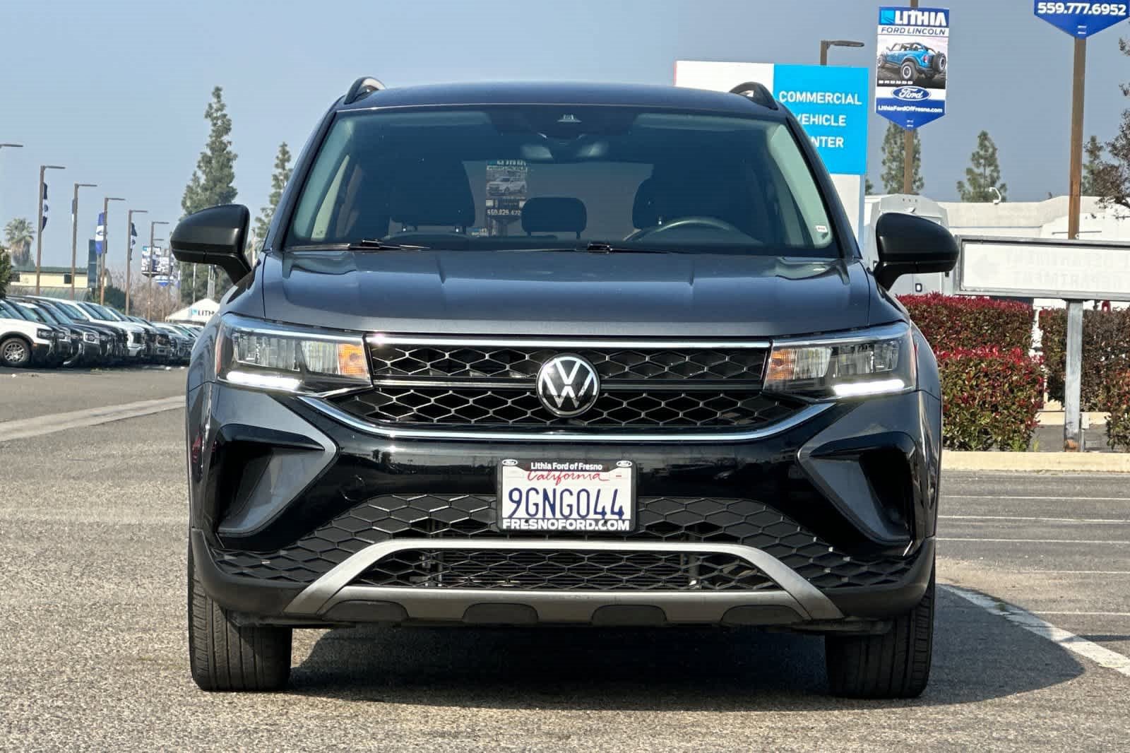 Used 2023 Volkswagen Taos S w/ Driver Assistance Package image 8